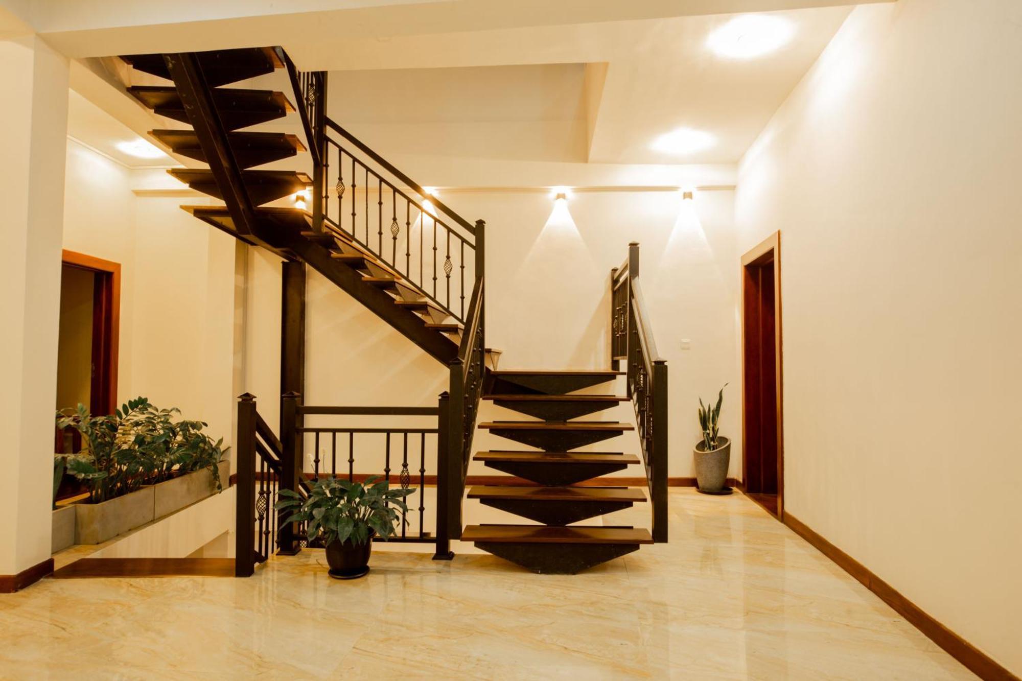 Manthra Leisure Hotel Канди Екстериор снимка