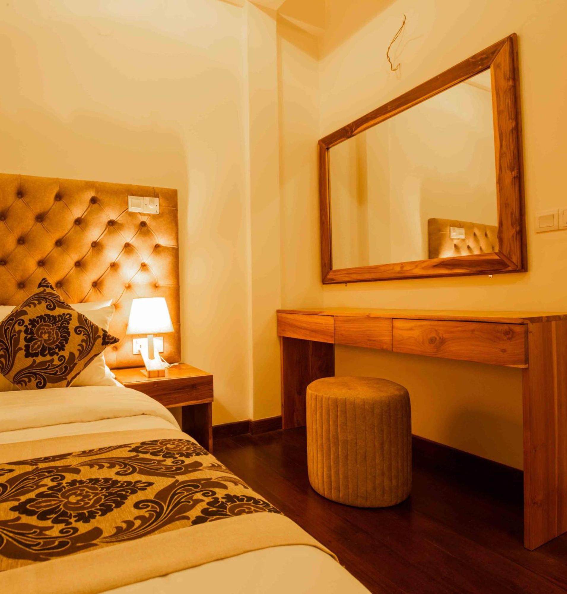 Manthra Leisure Hotel Канди Екстериор снимка